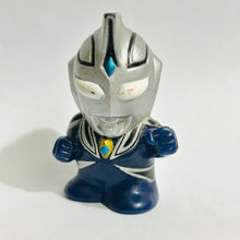 Cargar imagen en el visor de la galería, Ultraman Gaia - Ultraman Agul - Finger Puppet - SD Figure
