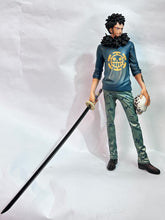 Cargar imagen en el visor de la galería, One Piece - Trafalgar Law - Master Stars Piece
