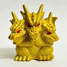 Cargar imagen en el visor de la galería, Godzilla - Second King Ghidorah - Finger Puppet - Kaiju - Monster - Club Gojira Encyclopedia Special Edition
