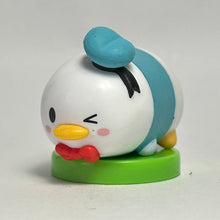 Cargar imagen en el visor de la galería, Disney Tsum Tsum - Donald Duck - Trading Figure - Choco Egg - Wink (59)
