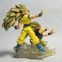 Cargar imagen en el visor de la galería, Dragon Ball Z - Gotenks SSJ3, Son Gohan &amp; Son Goku SSJ3 - Trading Figure - I10
