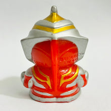 Cargar imagen en el visor de la galería, Ultraman Gaia - Finger Puppet - SD Figure
