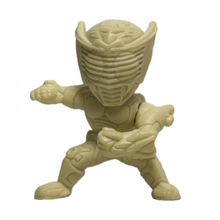 Load image into Gallery viewer, Kamen Rider Ryuuki - Mini Figure
