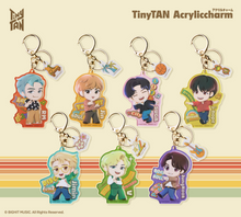 Cargar imagen en el visor de la galería, TinyTan - V - Acrylic Charm - BTS
