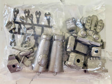 Cargar imagen en el visor de la galería, Super Robot Taisen - Combattler V - Figure - Silver ver.
