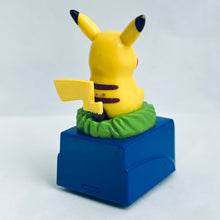 Cargar imagen en el visor de la galería, Pokémon Action Car Pullback - Pikachu
