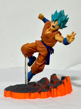 Load image into Gallery viewer, Dragon Ball Super - Son Goku SSGSS - Figure Colosseum - SCultures - ZTB 5
