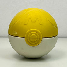 Cargar imagen en el visor de la galería, Pokémon - Pawou / Seel - Eraser with Die-cast Figure - Keshimon 3
