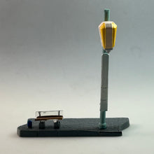 Load image into Gallery viewer, Tokyo Metropolitan Trolley Bus / 200 type (1954) - Miniature - Trading Figure
