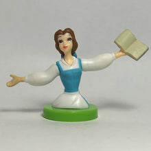Cargar imagen en el visor de la galería, Beauty and the Beast - Belle - Trading Figure - Choco Egg (121)
