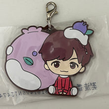 Cargar imagen en el visor de la galería, TinyTan - j-hope - Rubber Charm - BTS
