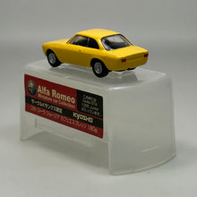 Cargar imagen en el visor de la galería, Alfa Romeo Giulia GTA 1300 Junior 1968 - 1/100 Scale Vehicle - Yellow ver.
