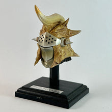 Load image into Gallery viewer, Monster Hunter - MH Kariudo Soubi Kabuto - Diablo X Helmet - 1/6 - Kenshi Otoko
