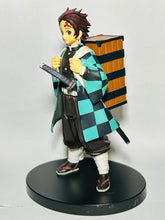 Load image into Gallery viewer, Kimetsu no Yaiba - Kamado Tanjirou - Figure -Kizuna no Sou-
