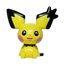 Cargar imagen en el visor de la galería, Pokémon - Pichu - Mini Figure - Vintage
