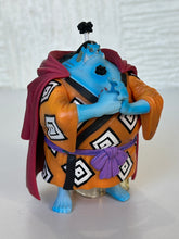 Cargar imagen en el visor de la galería, One Piece - Jinbei - Trading Figure
