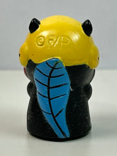 Load image into Gallery viewer, Tensai Bakabon - Unagi Inu - Finger Puppet - Soft Vinyl Figure

