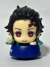 Load image into Gallery viewer, Kimetsu no Yaiba - Kamado Tanjirou - Hikkake Figure
