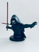 Cargar imagen en el visor de la galería, Star Wars Choco Egg Collection - Tradin Figures Set (12 PCS)
