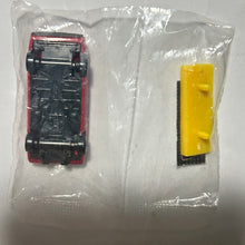Cargar imagen en el visor de la galería, Lamborghini Countach LP400 (1974) - Miniature Car - Red ver.
