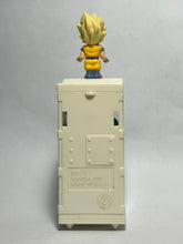 Cargar imagen en el visor de la galería, Dragon Ball Z - Son Goku SSJ - Gashapon Toy
