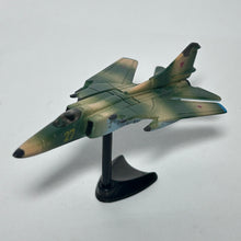Cargar imagen en el visor de la galería, MAPO MiG-23/27 Flogger - Trading Figure - Miniature (14)
