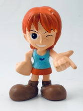 Load image into Gallery viewer, One Piece - Nami - OP World - Trading Mini Figure
