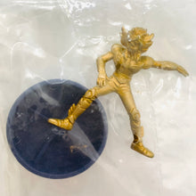Cargar imagen en el visor de la galería, Saint Seiya - Cygnus Hyoga - Mini Figure Selection I. Goddess Saint - Gold ver.
