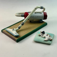 Load image into Gallery viewer, Matsushita Electric Industrial Co., Ltd. Cylinder-type Vacuum Cleaner / MC-8 - Miniature
