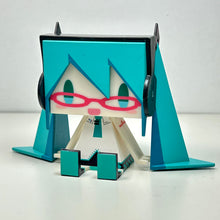 Load image into Gallery viewer, Vocaloid - Hatsune Miku - Graphig ++ - Lat. Type Version
