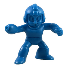 Cargar imagen en el visor de la galería, Mega Man 4 - Mega Man (D) - Eraser Figure

