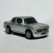 Cargar imagen en el visor de la galería, BMW 2002 Turbo (Since 1978) - Diecast Pull-Back Car
