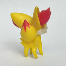 Load image into Gallery viewer, Pokémon XY - Fokko Fennekin - Mini Figure (02)
