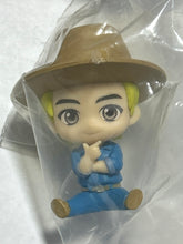 Cargar imagen en el visor de la galería, TinyTan - RM - Mini Figure - Suwarasetai - BTS
