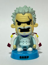 Cargar imagen en el visor de la galería, One Piece - Monkey D. Garp - Trading Figure
