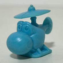 Cargar imagen en el visor de la galería, Super Mario: Yoshi Island - Yoshi (Helicopter Mode) - Eraser / Keshi Figure
