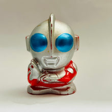 Cargar imagen en el visor de la galería, Ultraman: The Ultimate Hero - Ultraman Powered - Finger Puppet - SD Figure
