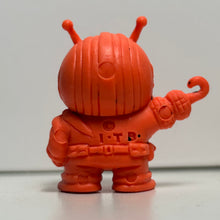 Cargar imagen en el visor de la galería, Kamen Rider V3 - Riderman - Eraser Figure - Keshigomu - Orange ver.
