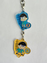 Cargar imagen en el visor de la galería, Osomatsu-san - Karamatsu &amp; Jyushimatsu - Acrylic Double Strap
