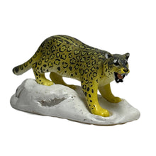 Cargar imagen en el visor de la galería, Snow leopard - Trading Figure - Feline Animals
