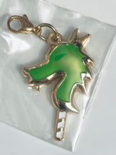 Load image into Gallery viewer, Twisted Wonderland - Dragon&#39;s Candy - Disney TW Candy Metal Charm Vol.2
