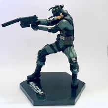 Load image into Gallery viewer, Metal Gear Solid 2: Sons of Liberty - Solid Snake - Konami Figure Collection - MGS2 - Vol. 1
