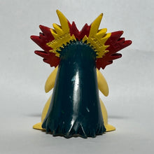 Load image into Gallery viewer, Pokémon - Typhlosion - Trading Figure - Monster Collection
