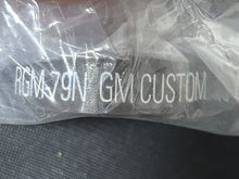 Cargar imagen en el visor de la galería, Mobile Suit Gundam - RGM-79N GM Custom - Mini Figure
