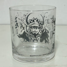 Cargar imagen en el visor de la galería, One Piece - Trafalgar Law - Glass
