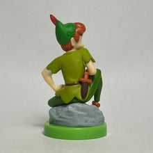 Cargar imagen en el visor de la galería, Peter Pan - Trading Figure - Choco Egg (120)

