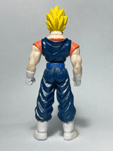 Cargar imagen en el visor de la galería, Dragon Ball Z - Vegito SSJ - Trading Figure
