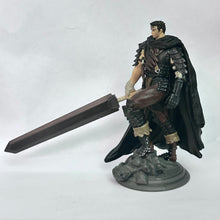 Load image into Gallery viewer, Berserk - Guts - Trading Figure - Mini Berserk Volume II
