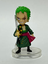 Cargar imagen en el visor de la galería, One Piece - Roronoa Zoro - Trading Figure
