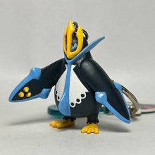 Cargar imagen en el visor de la galería, Pocket Monsters - Emperte / Empoleon - Pokémon Keychain
